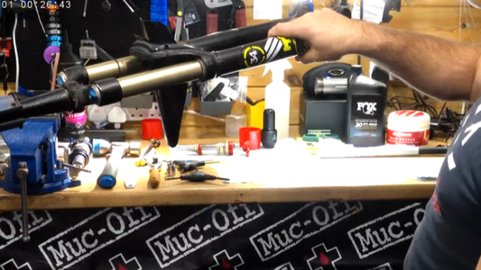 Mountain Bike Suspension Servicing (Forks/Shocks)